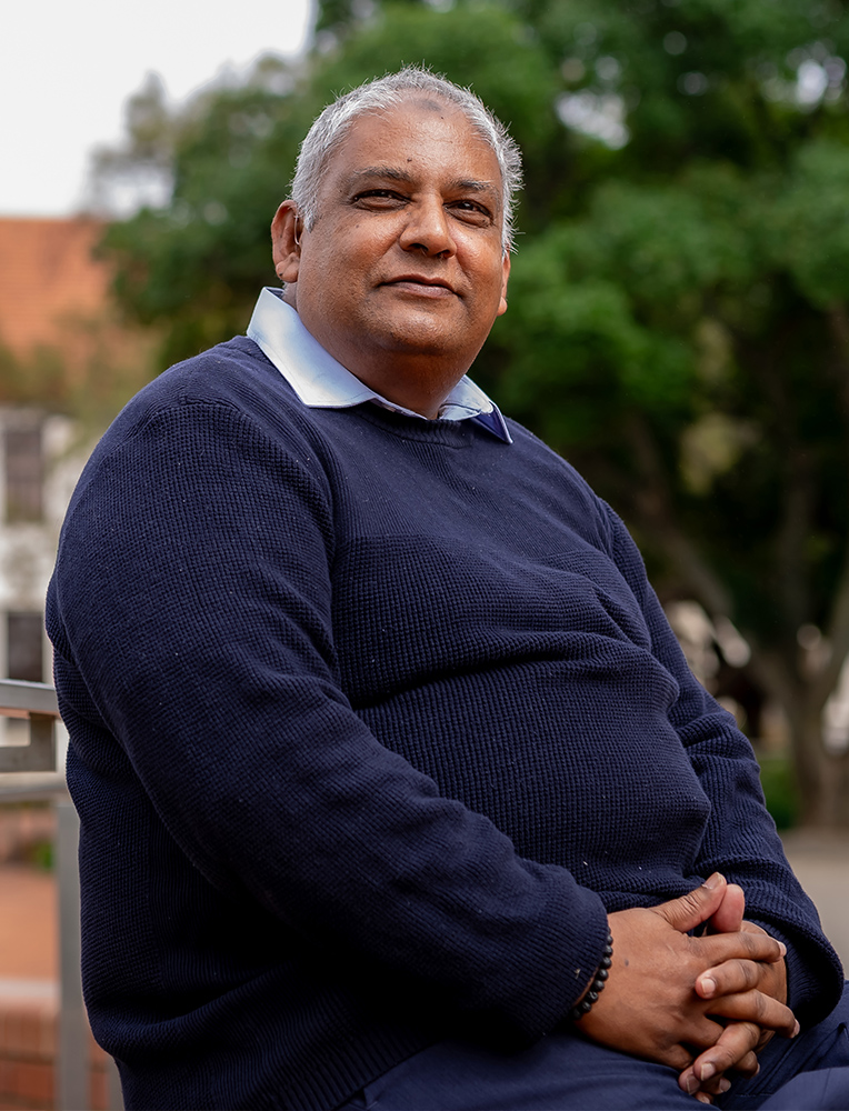 Prof Hussein Solomon