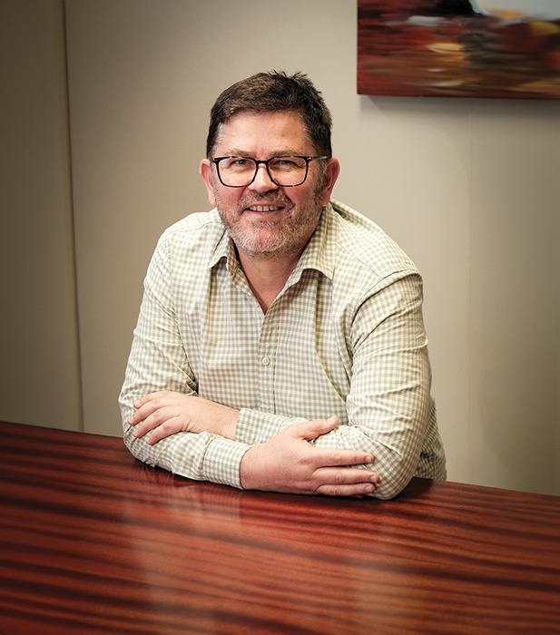 Prof Johan van Niekerk